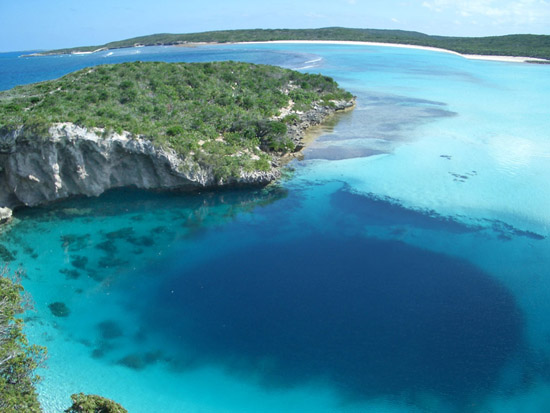  Th&aacute;m hiểm những đảo hấp dẫn nhất biển Caribe